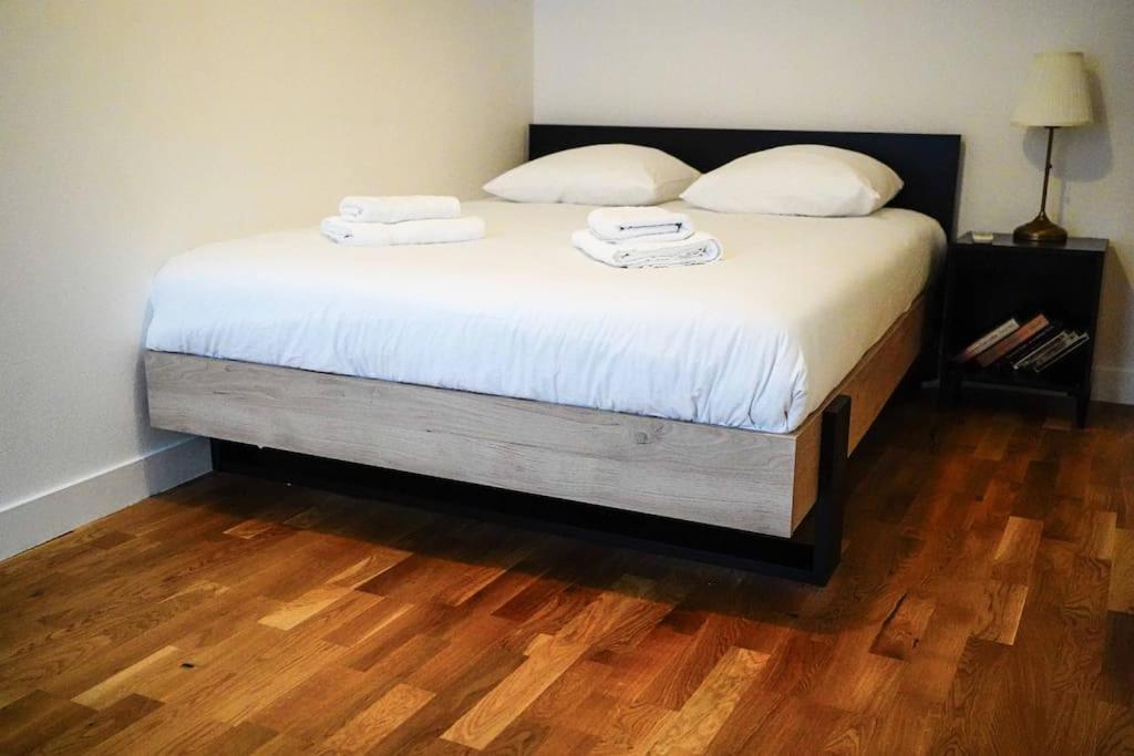 Le Rive Hugo • Elegance & Art De Vivre Appartement Châteauroux Buitenkant foto